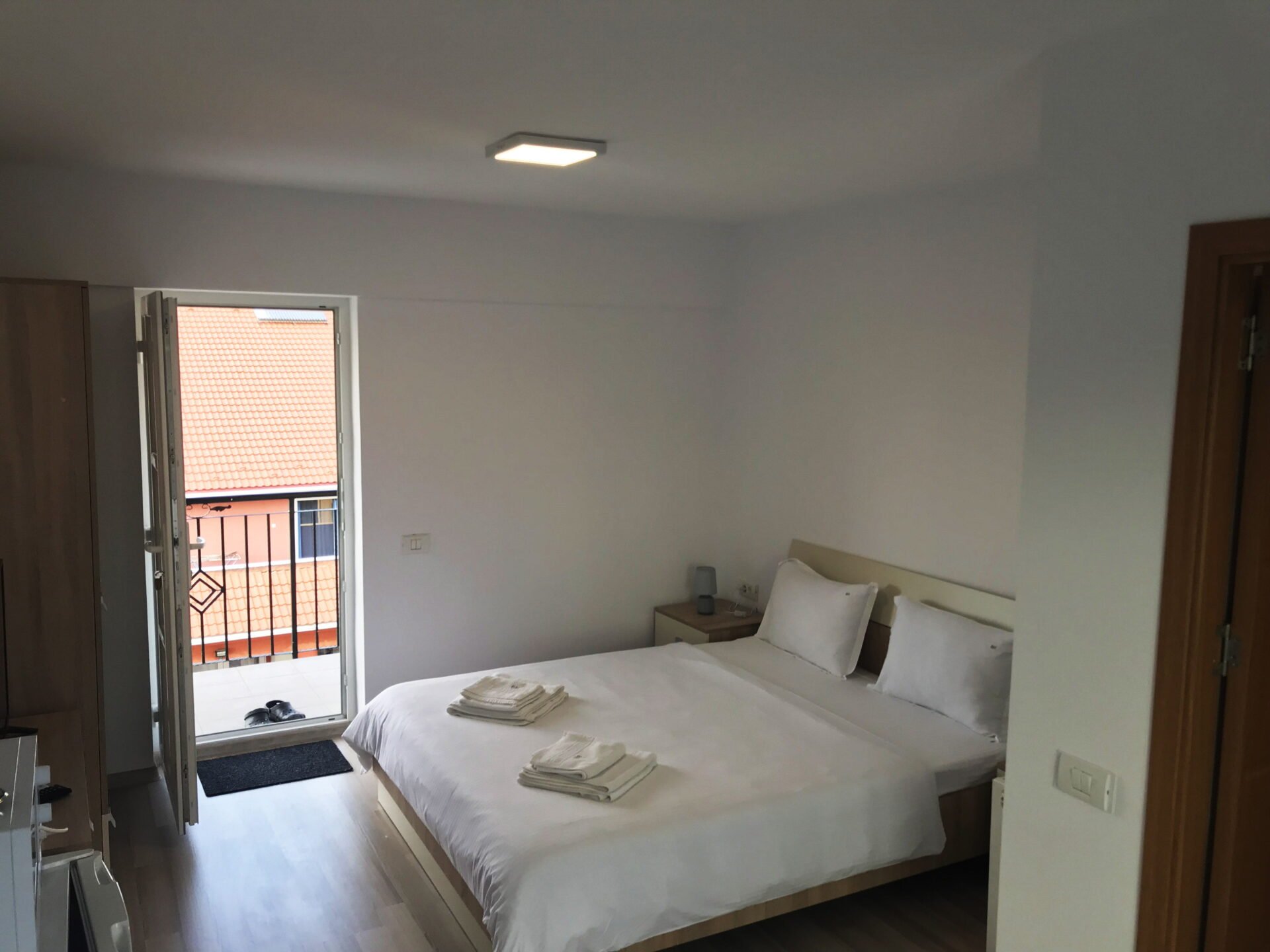 room5 room5 - Cazare Beach House Mamaia Nord